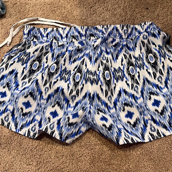 Cute design - Picture 2 of 2